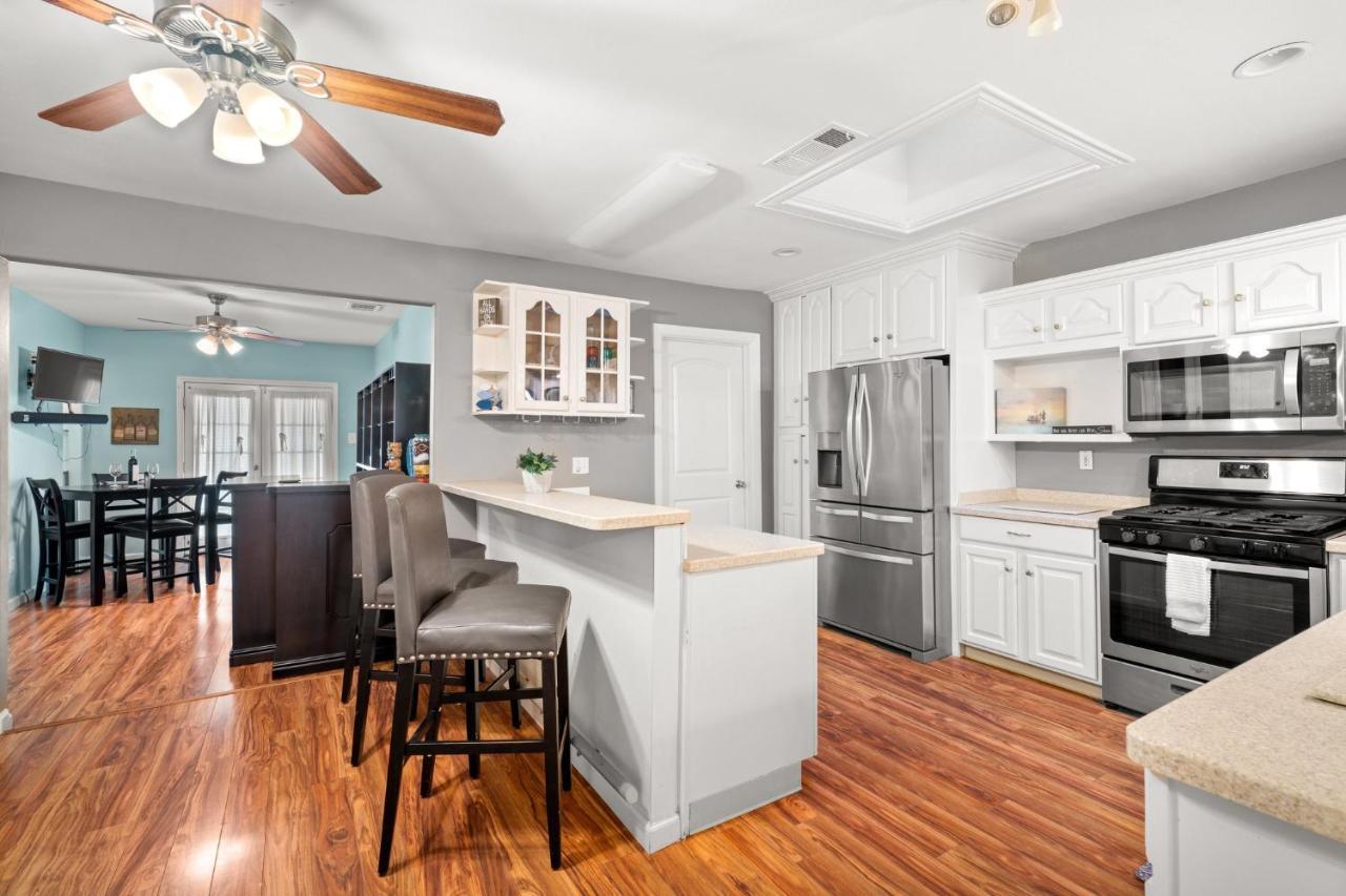 1 Min To Beach Ocean Breeze 3Br Fast Wifi Galveston Exterior photo